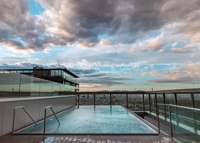 Appartement Great With View And Heated Rooftop Pool Vienne