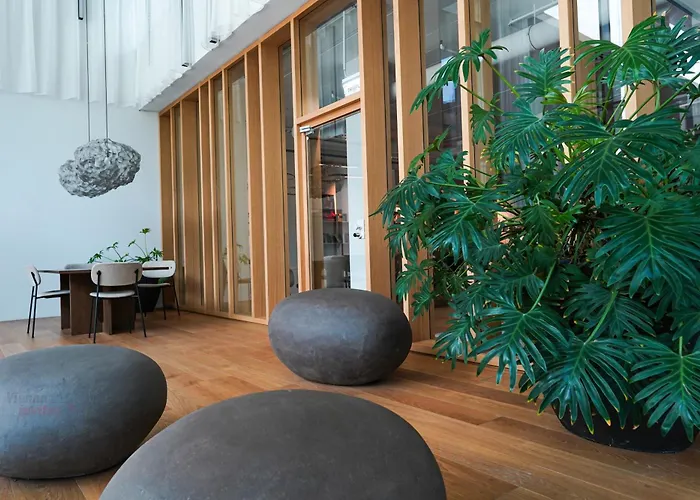 Great With View And Heated Rooftop Pool Appartement Vienne